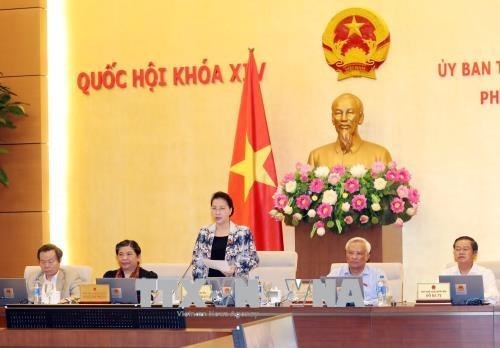 Concluye la XXIV reunion del Comite Permanente de la Asamblea Nacional de Vietnam hinh anh 1
