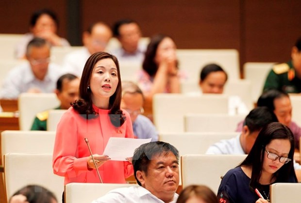 Parlamento de Vietnam continua quinto periodo de sesiones con revision de leyes hinh anh 1