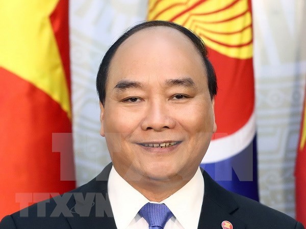 Premier vietnamita viaja a Tailandia para asistir a reuniones de ACMECS y CLMV hinh anh 1