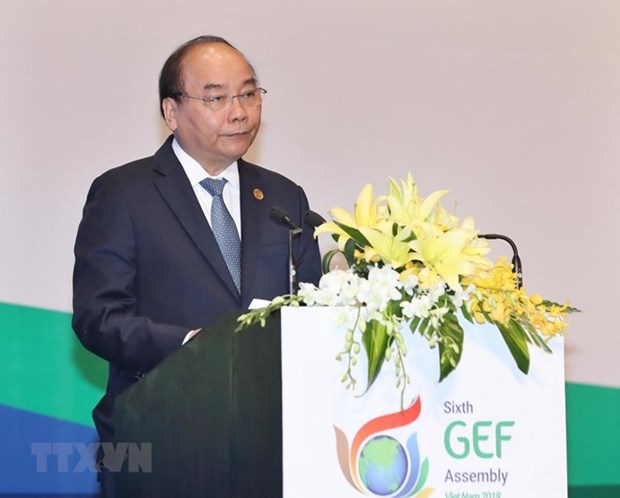 Premier vietnamita llama a unir esfuerzos por un mundo resiliente hinh anh 1
