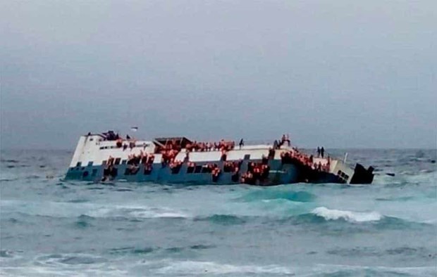 Al menos 29 muertos en naufragio en Indonesia hinh anh 1