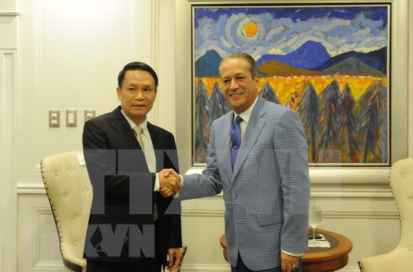 Republica Dominicana afirma voluntad de impulsar relaciones con Vietnam hinh anh 1