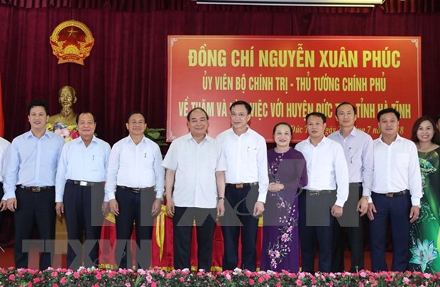 Premier vietnamita realiza visita de trabajo en Ha Tinh hinh anh 1