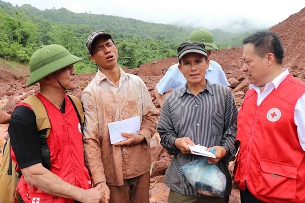 Cruz Roja de Vietnam llamo a mayor asistencia a connacionales afectados por inundaciones hinh anh 1