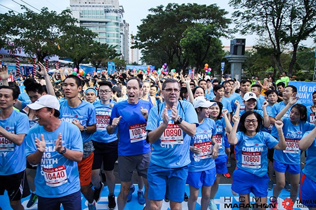 Atletas extranjeros competiran en maraton internacional en Ciudad Ho Chi Minh hinh anh 1