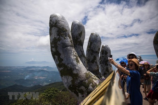 India quiere construir enlaces simbolicos para el turismo como el Puente Dorado en Vietnam hinh anh 5