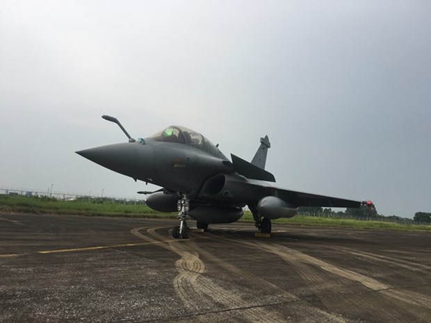 Ejercito del Aire de Francia dispuesto a intercambiar experiencias con Vietnam hinh anh 1