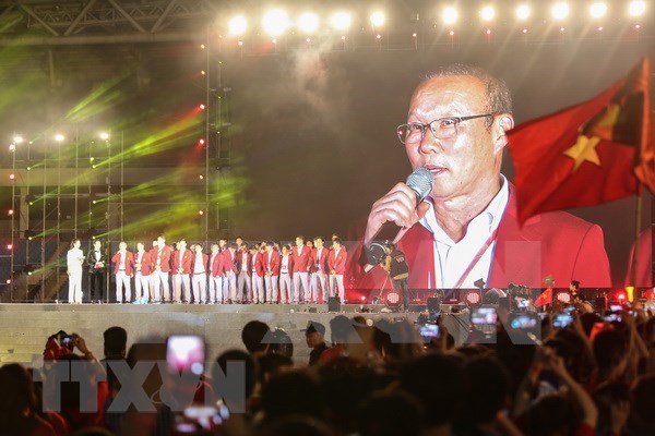 Realizan en Hanoi acto para honrar logros de la delegacion deportiva vietnamita en ASIAD 2018 hinh anh 1
