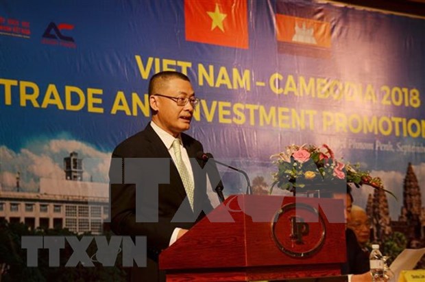 Inauguran foro de promocion comercial e inversionista Vietnam- Camboya hinh anh 1