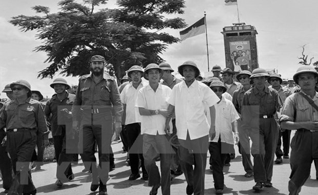Visita de Fidel Castro a Quang Tri: Simbolo de solidaridad que supera la distancia geografica hinh anh 1