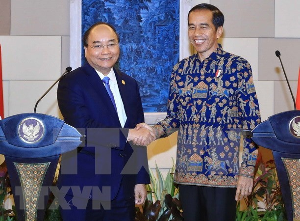 Vietnam e Indonesia por convertir cooperacion economica en pilar de su asociacion estrategica hinh anh 1