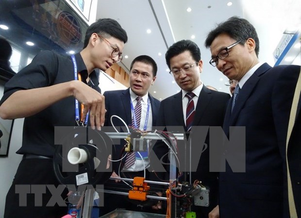Presentan en Vietnam tecnologias avanzadas en desarrollo de ciudades inteligentes hinh anh 1