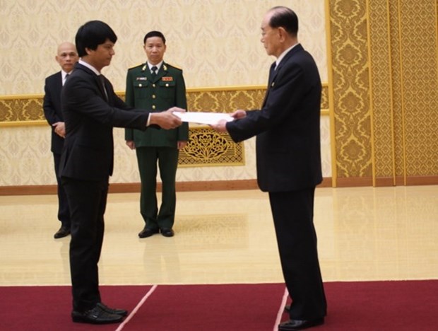 Corea del Norte reafirma importancia concedida a relaciones tradicionales con Vietnam hinh anh 1