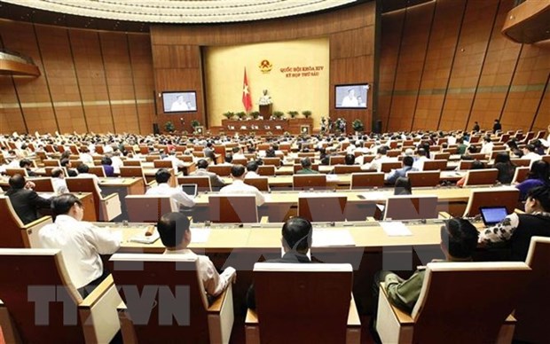 Parlamento vietnamita examina proyecto de reestructuracion del sector de industria y comercio hinh anh 1