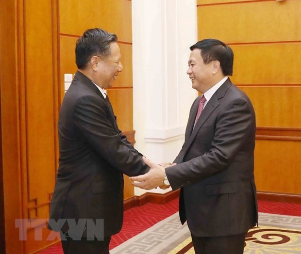 Fomentan Vietnam y Laos cooperacion bilateral en ciencias sociales hinh anh 1