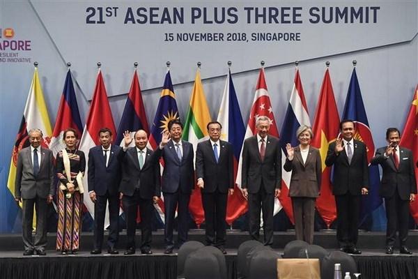 ASEAN+3 enmienda red de seguridad financiera regional hinh anh 1