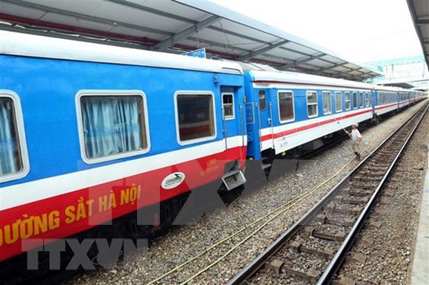 Aumentan fuerte el numero de pasajeros que viajan en tren internacional Hanoi-Nanning hinh anh 1