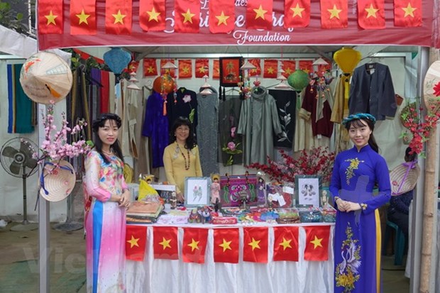 Promueven cultura vietnamita en Festival Internacional de Artesania en Bangladesh hinh anh 1