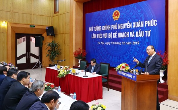 Exhorta primer ministro de Vietnam a impulsar reformas en planificacion de politicas de desarrollo economico hinh anh 1