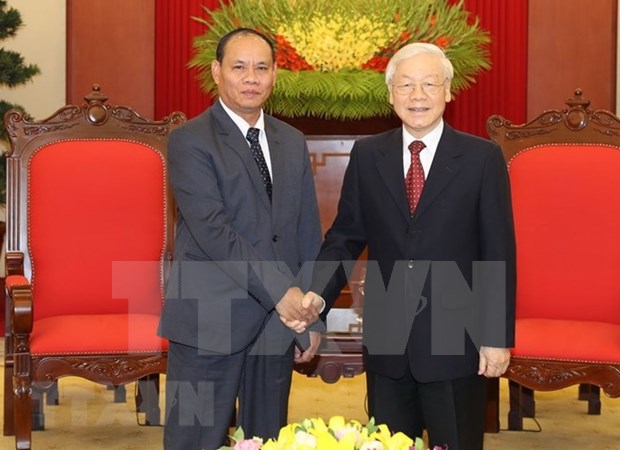 Aboga maximo dirigente de Vietnam por fomento de cooperacion en seguridad publica con Laos hinh anh 1
