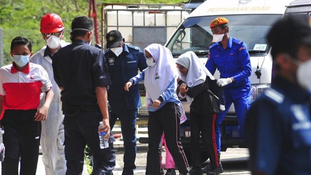 Aumenta a 111 numero de escuelas cerradas por fuga quimica en Malasia hinh anh 1