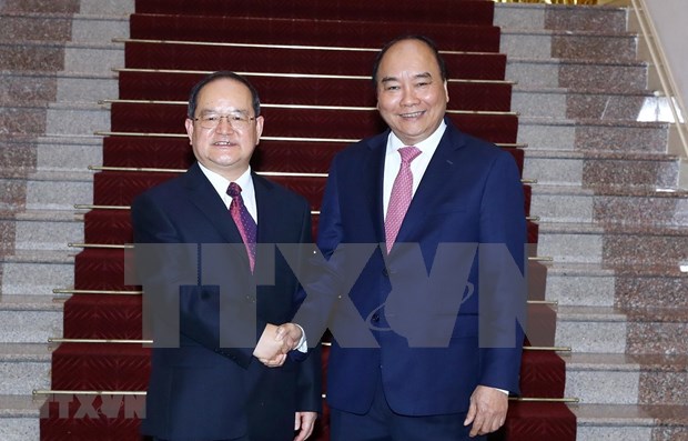 Premier vietnamita aboga por promover cooperacion comercial con provincia china de Guangxi hinh anh 1