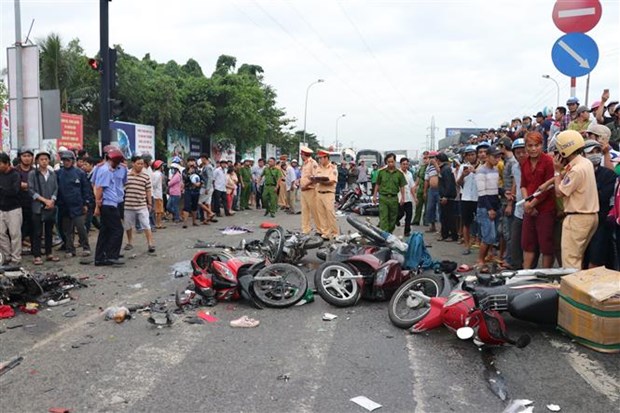 Reportan en Vietnam 41 muertos por accidentes de transito durante asueto nacional hinh anh 1