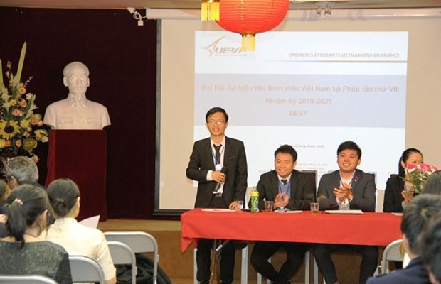 Celebra congreso la Asociacion de estudiantes de Vietnam en Francia hinh anh 1