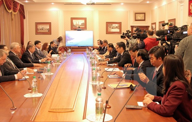 Incentivan cooperacion entre localidades de Vietnam y Rusia hinh anh 1