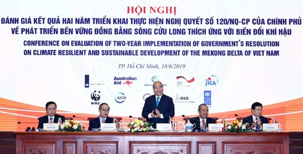 Premier vietnamita insta a adaptar al cambio climatico en Delta del Mekong hinh anh 1