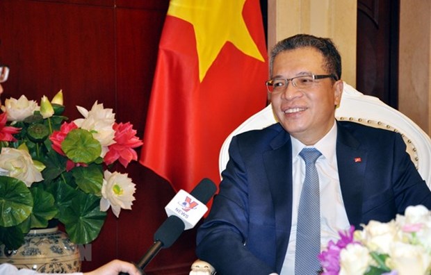 Embajador vietnamita destaca avances significativos en la cooperacion con China hinh anh 1
