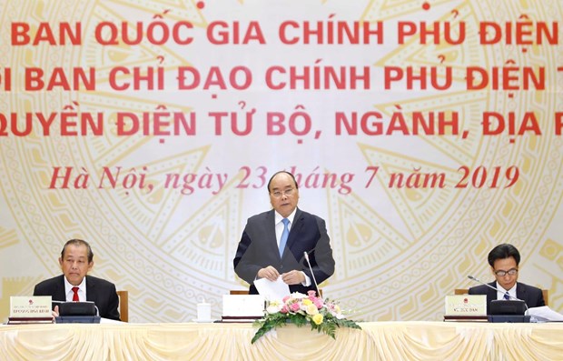 Insta primer ministro de Vietnam a poner en operaciones el Portal Nacional de Servicios Publicos hinh anh 1