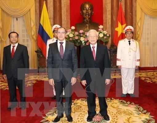 Recibe maximo dirigente de Vietnam a nuevos embajadores en este pais hinh anh 1