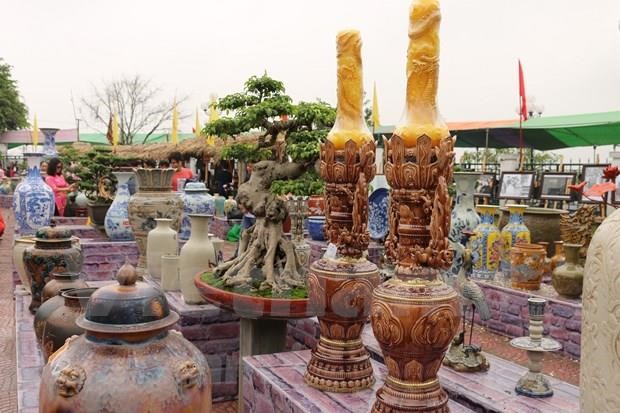 Busca aldea ceramica de Bat Trang incrementar el valor de sus productos turisticos hinh anh 1