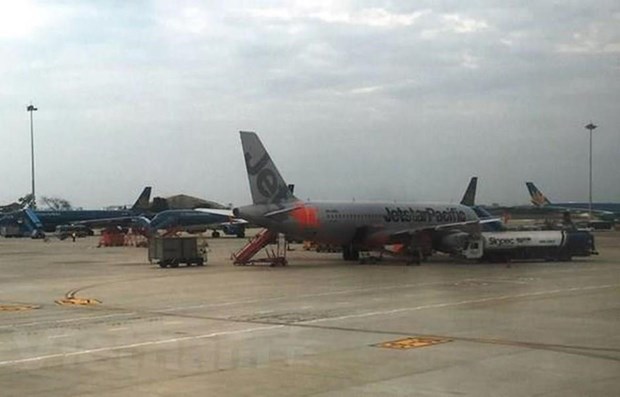 Suspenden aerolineas vietnamitas vuelos en varias rutas nacionales por tormenta Podul hinh anh 1