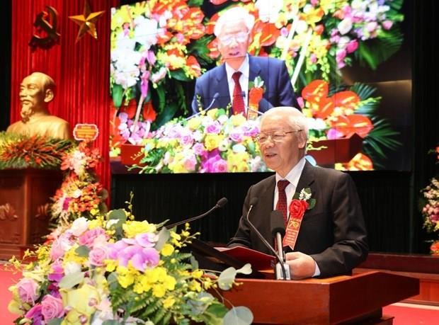 Maximo dirigente de Vietnam pide a la Academia Politica elaborar estrategia del desarrollo hinh anh 1