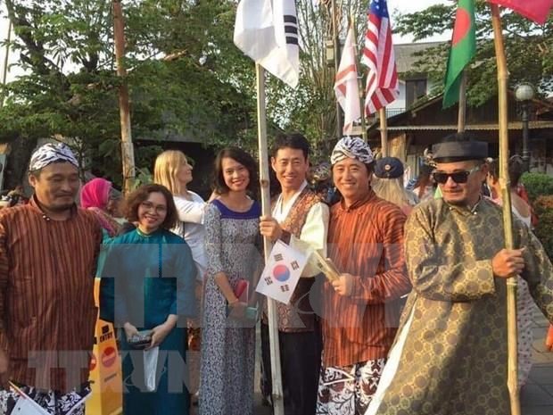 Participa Vietnam en Festival Internacional de Arte en Indonesia hinh anh 1