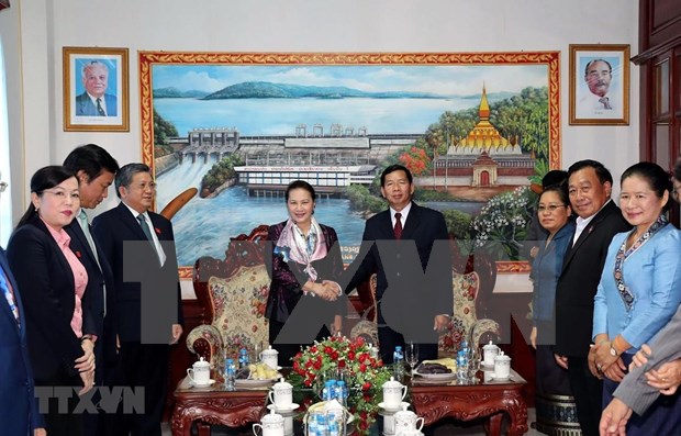 Exhortan a agilizar lazos entre Vientiane y provincias vietnamitas hinh anh 1
