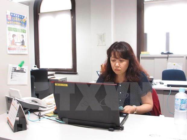 Ofrecen en Japon servicio de consultas a trabajadores vietnamitas en su lengua materna hinh anh 1