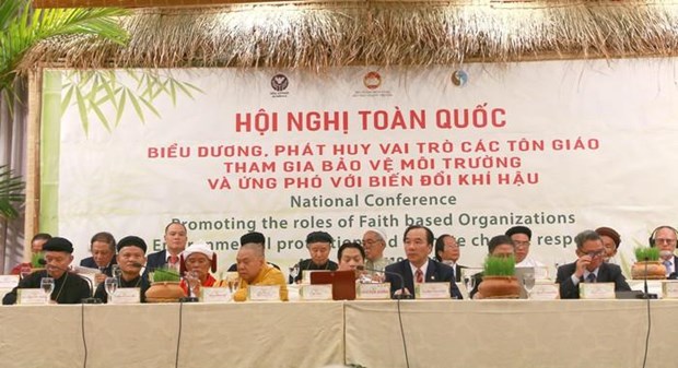 Reconocen papel de comunidades religiosas de Vietnam en enfrentamiento al cambio climatico hinh anh 1