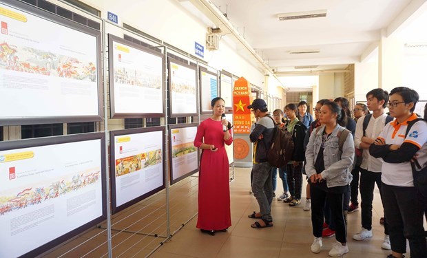 Exposicion digital reafirma soberania de Vietnam sobre archipielagos de Hoang Sa y Truong Sa hinh anh 1