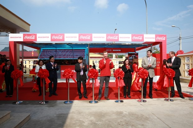 Inauguran en provincia vietnamita centro de apoyo comunitario financiado por Coca- Cola hinh anh 1
