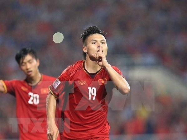 Mediocampista vietnamita entre candidatos para premio de mejor futbolista de Asia 2019 hinh anh 1