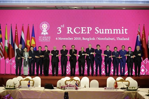 Academico indonesio propone a Vietnam a priorizar conclusion de RCEP al asumir presidencia de ASEAN hinh anh 1