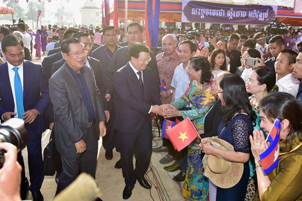 Inauguran en Camboya mercado ejemplar financiado por gobierno de Vietnam hinh anh 1