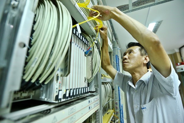Planea Vietnam reparar cables submarinos antes del Ano Nuevo Lunar hinh anh 1