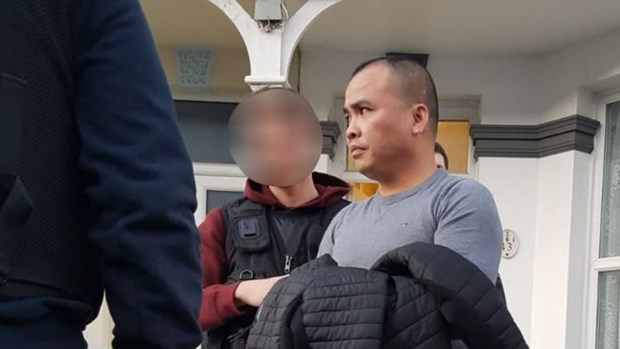 Arresta Policia britanico a un hombre relacionado con la red de trafico de personas desde Vietnam a Reino Unido hinh anh 1