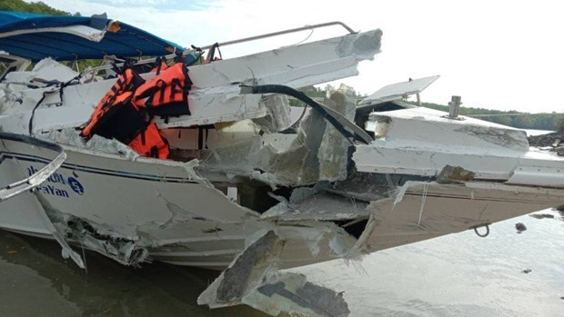 Accidente nautico causa dos muertos y decenas de heridos en Tailandia hinh anh 1