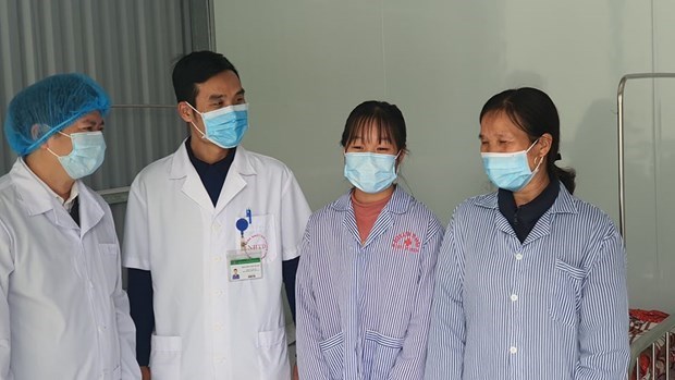 Mas pacientes de COVID-9 dados de alta en Vietnam hinh anh 1