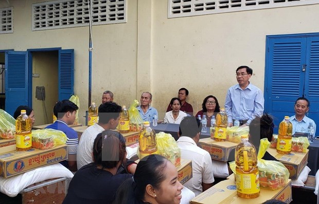 Ofrece Vietnam asistencia a connacionales afectados por incendio en Camboya hinh anh 1